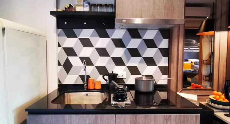 For sale 1 bed condo in Watthana, Bangkok