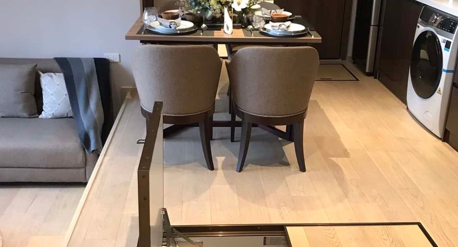 For sale 2 bedrooms condo in Watthana, Bangkok