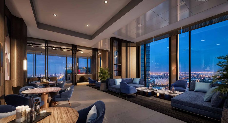 For sale 2 bedrooms condo in Huai Khwang, Bangkok