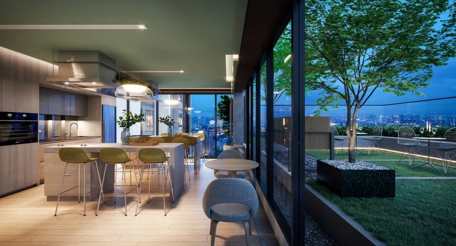 For sale 2 bedrooms condo in Phaya Thai, Bangkok