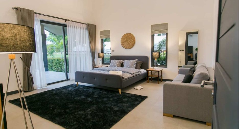 For sale 3 bedrooms house in Hua Hin, Prachuap Khiri Khan