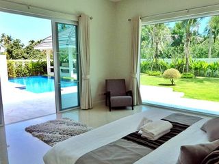 For sale 4 bedrooms house in Sam Roi Yot, Prachuap Khiri Khan