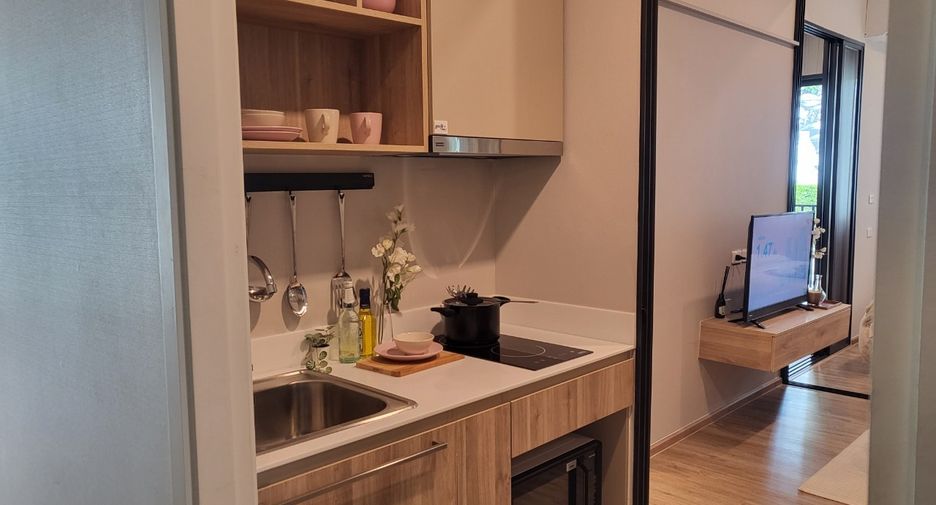 For sale 1 bed condo in Bang Phli, Samut Prakan