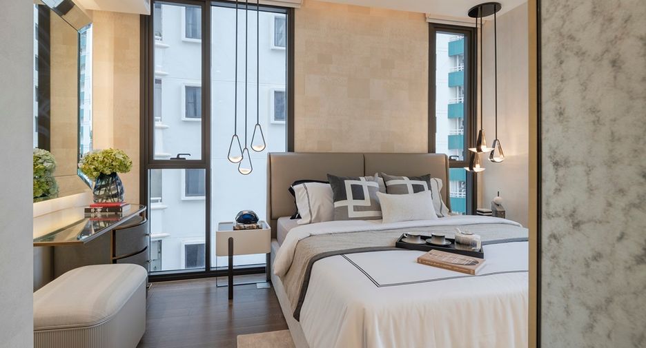 For sale 2 bedrooms condo in Khlong Toei, Bangkok