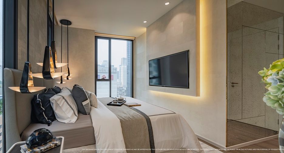 For sale 2 bedrooms condo in Khlong Toei, Bangkok