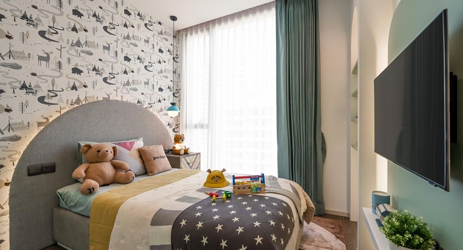 For sale 2 bedrooms condo in Khlong Toei, Bangkok