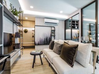 For sale 2 bedrooms condo in Huai Khwang, Bangkok