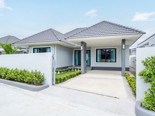 出售 3 卧室 独立屋 在 Cha-Am, Phetchaburi
