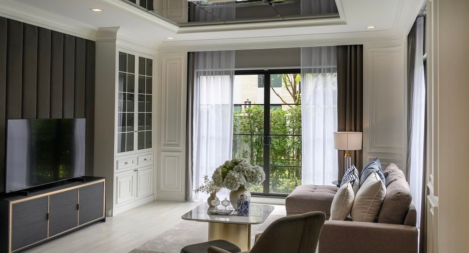 À vendre 5 chambres maison à Bang Khae, Bangkok
