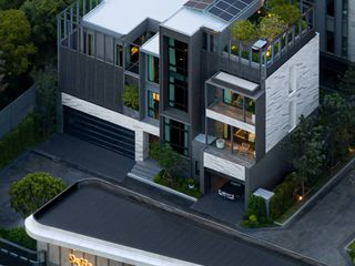 For sale 4 bedrooms house in Bang Kapi, Bangkok