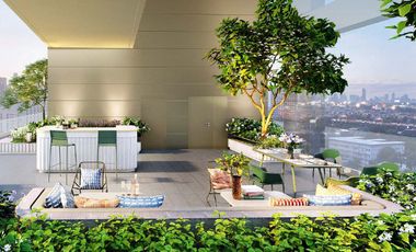 For sale 2 bedrooms condo in Phaya Thai, Bangkok