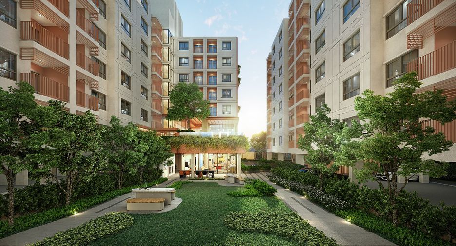 For sale 1 bed condo in Bang Na, Bangkok