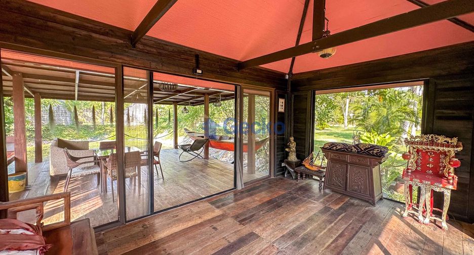 Casa en venta de 4 habitaciones en Bang Lamung, Chonburi