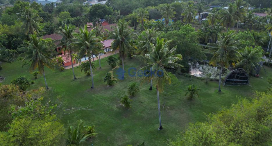 Casa en venta de 4 habitaciones en Bang Lamung, Chonburi