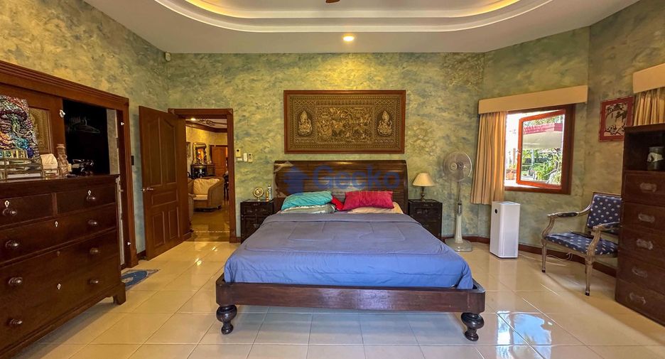 Casa en venta de 4 habitaciones en Bang Lamung, Chonburi