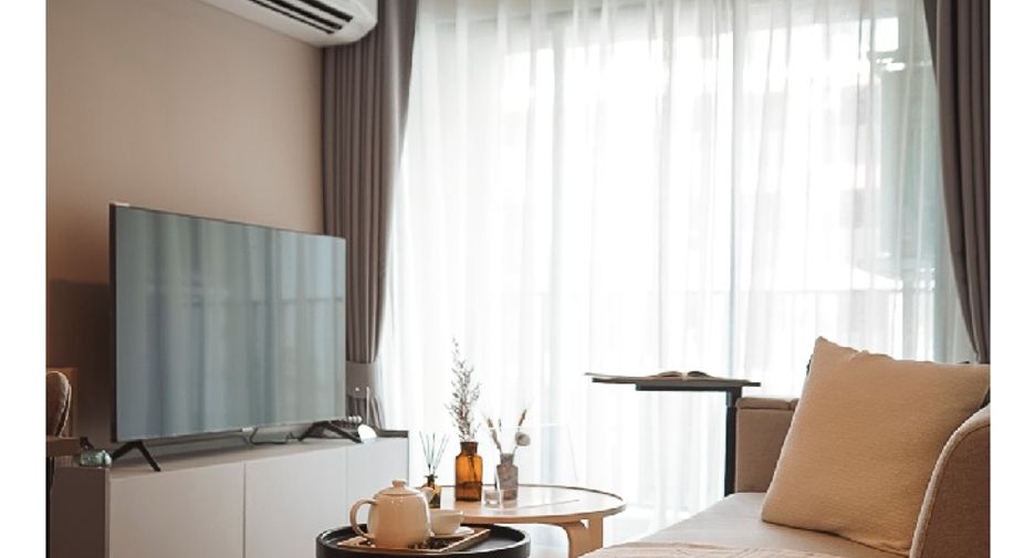 For sale 2 bedrooms condo in Huai Khwang, Bangkok