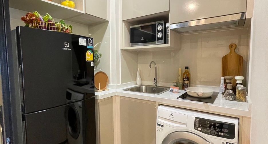 For sale 2 bedrooms condo in Bang Kapi, Bangkok