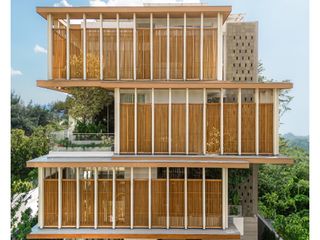 For sale 5 bedrooms house in Phaya Thai, Bangkok