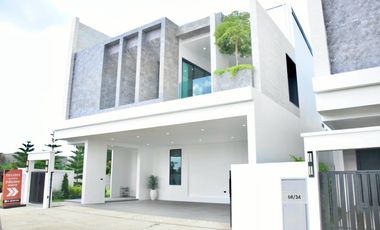 出售 4 卧室 独立屋 在 Bang Lamung, Chon Buri