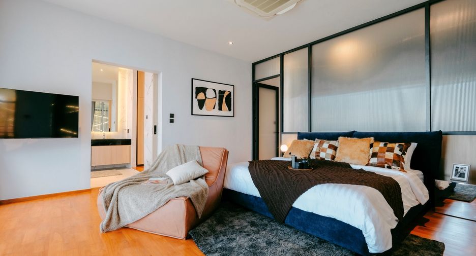 Haus zum Kauf mit 8 Zimmer in East Pattaya, Pattaya