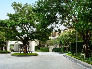 For sale 4 bedrooms house in Suan Luang, Bangkok