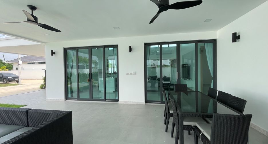 For sale 3 bedrooms house in Hua Hin, Prachuap Khiri Khan
