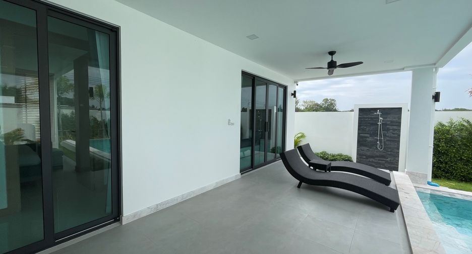 For sale 3 bedrooms house in Hua Hin, Prachuap Khiri Khan