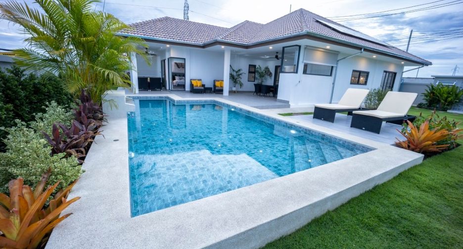 For sale 3 bedrooms house in Hua Hin, Prachuap Khiri Khan