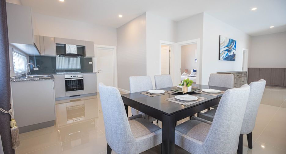 For sale 3 bedrooms house in Hua Hin, Prachuap Khiri Khan