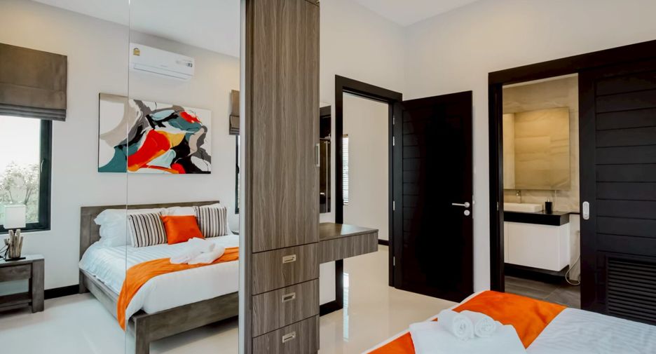 For sale 3 bedrooms house in Hua Hin, Prachuap Khiri Khan