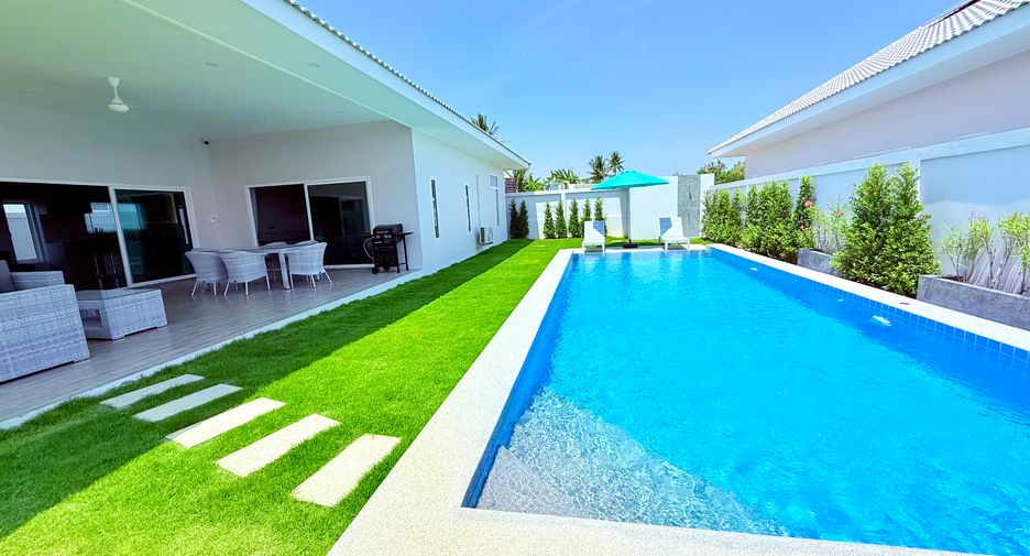 For sale 3 bedrooms house in Hua Hin, Prachuap Khiri Khan