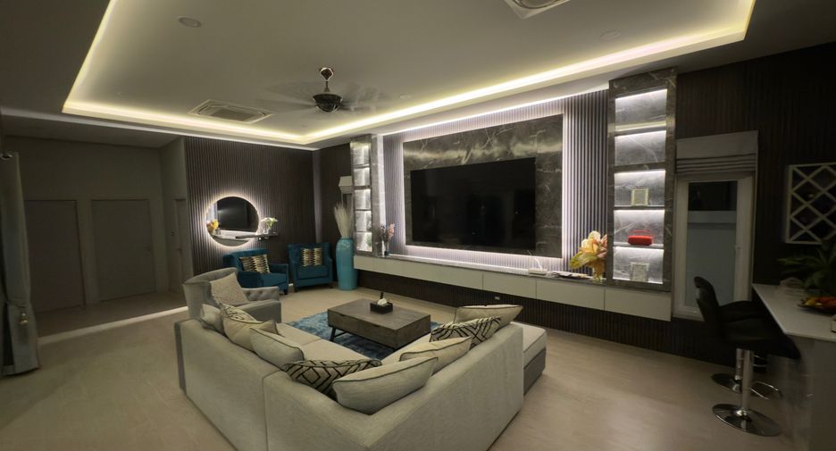 For sale 4 bedrooms house in Hua Hin, Prachuap Khiri Khan