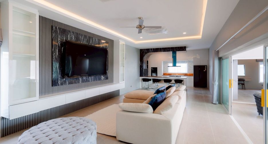 For sale 5 bedrooms house in Hua Hin, Prachuap Khiri Khan