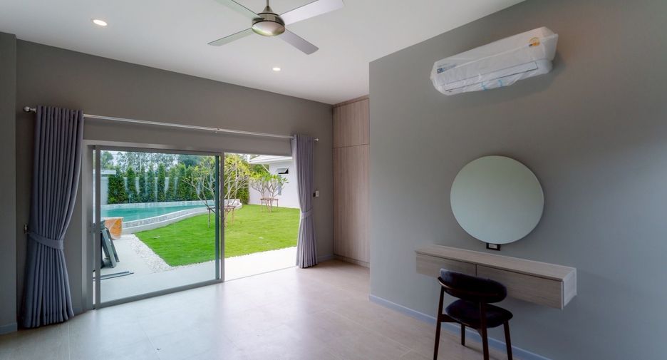 For sale 5 bedrooms house in Hua Hin, Prachuap Khiri Khan