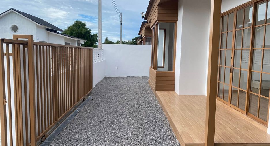 For sale 3 bedrooms house in Hua Hin, Prachuap Khiri Khan