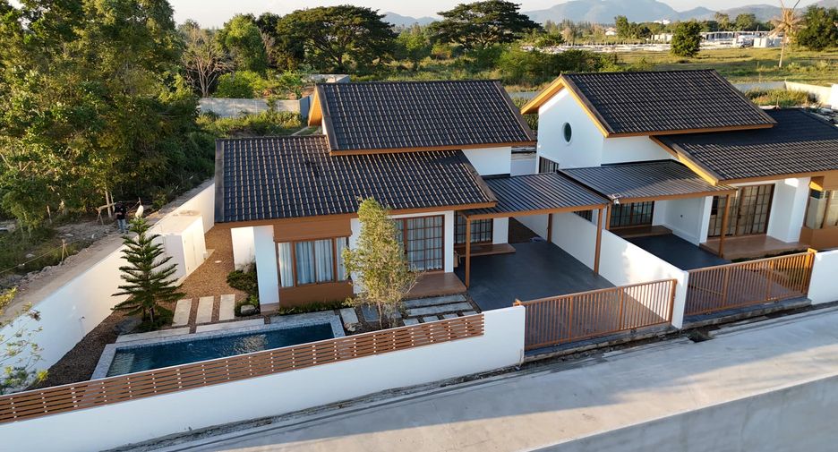 For sale 3 bedrooms house in Hua Hin, Prachuap Khiri Khan