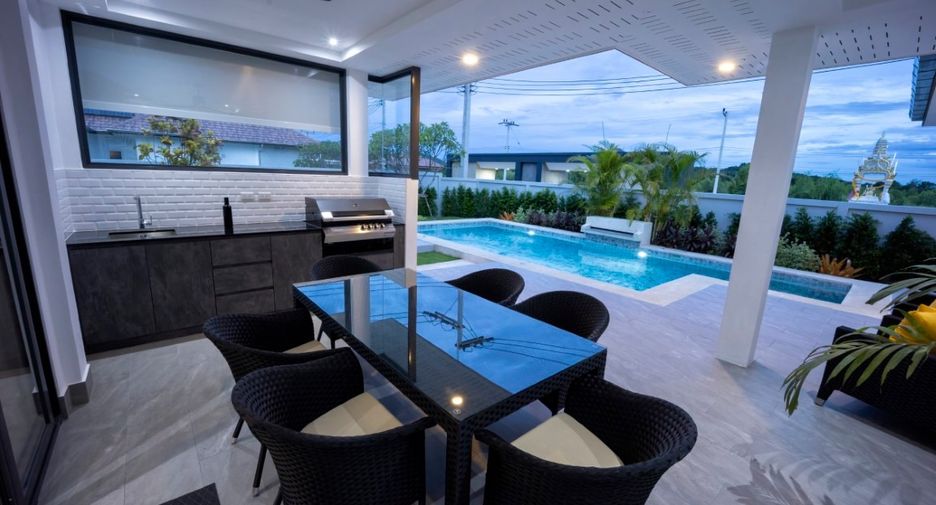 For sale 3 bedrooms house in Hua Hin, Prachuap Khiri Khan