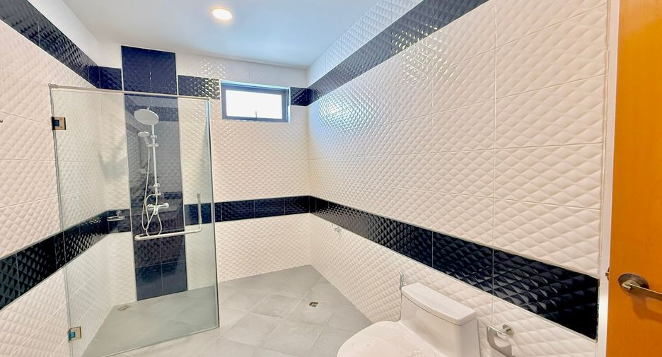 À vendre 3 chambres maison à Pran Buri, Prachuap Khiri Khan