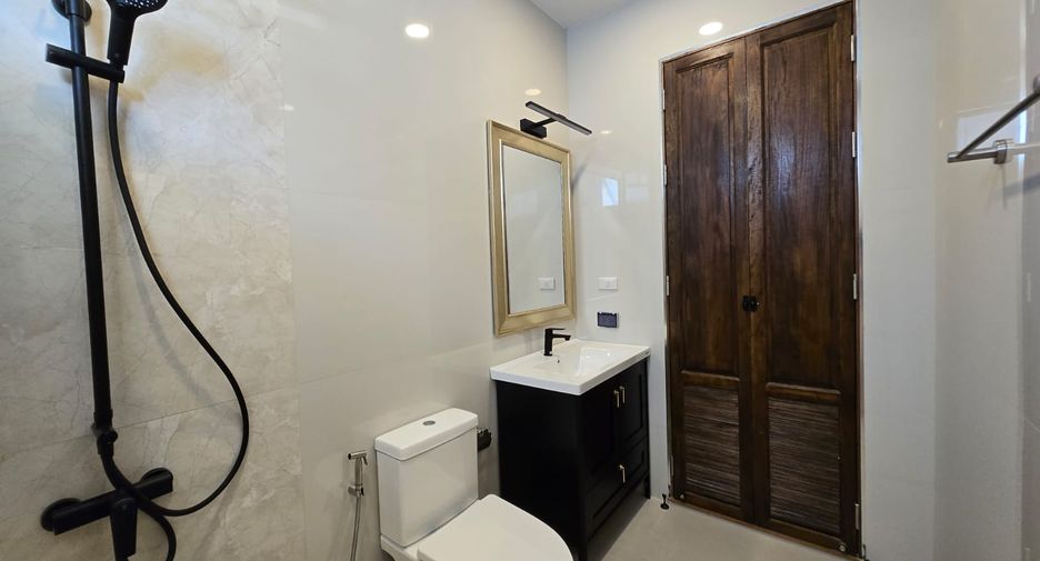 À vendre 3 chambres maison à Hua Hin, Prachuap Khiri Khan