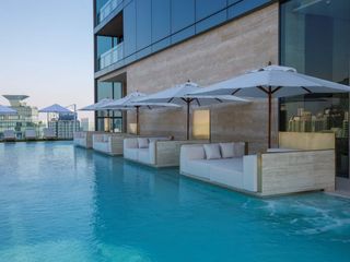 For sale 2 bedrooms condo in Khlong Toei, Bangkok