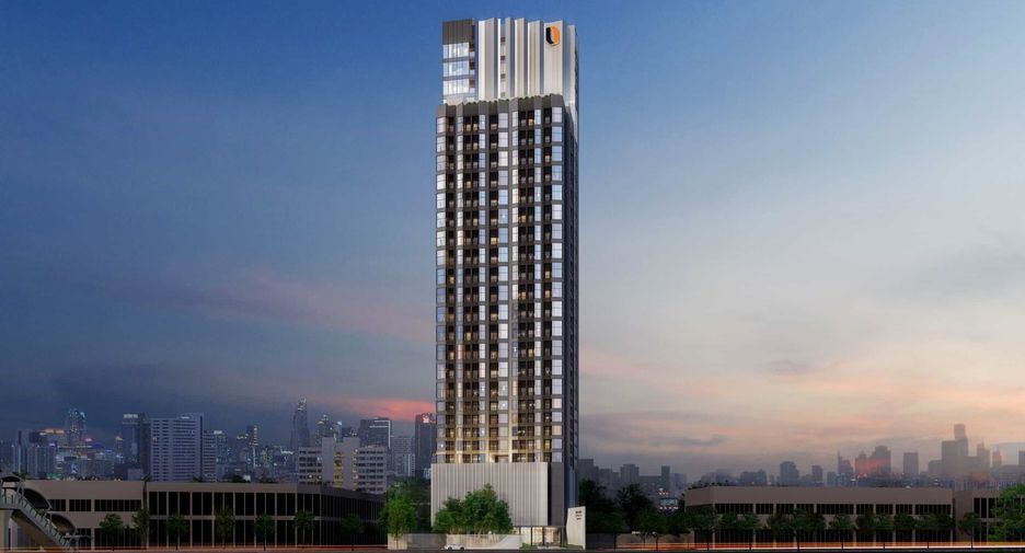For sale 1 bed condo in Khlong Toei, Bangkok