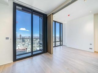 À vendre 1 chambre condo à Bang Rak, Bangkok
