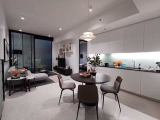 Condo en venta de 2 habitaciones en Sathon, Bangkok