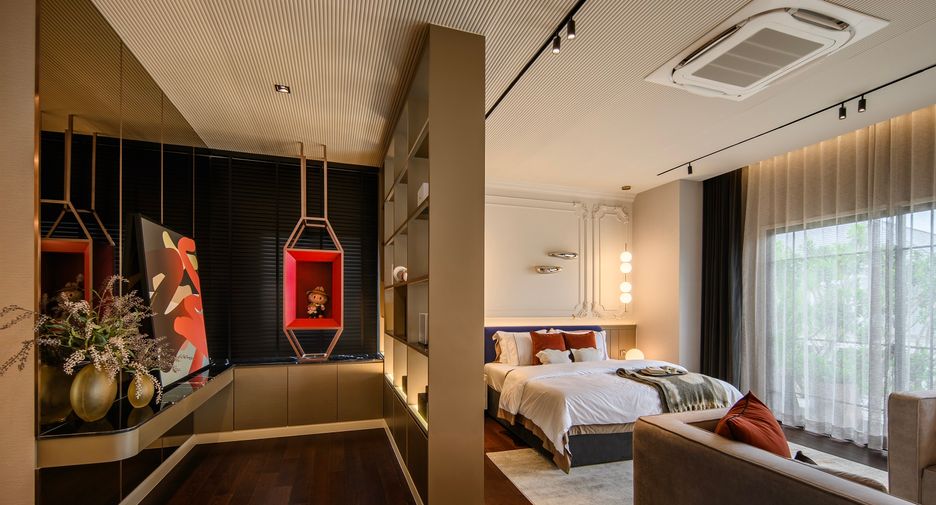 For sale 4 bedrooms house in Bang Khae, Bangkok