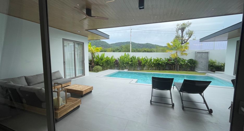 For sale 3 bedrooms house in Hua Hin, Prachuap Khiri Khan