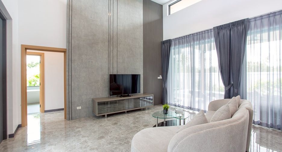 For sale 4 bedrooms house in Hua Hin, Prachuap Khiri Khan