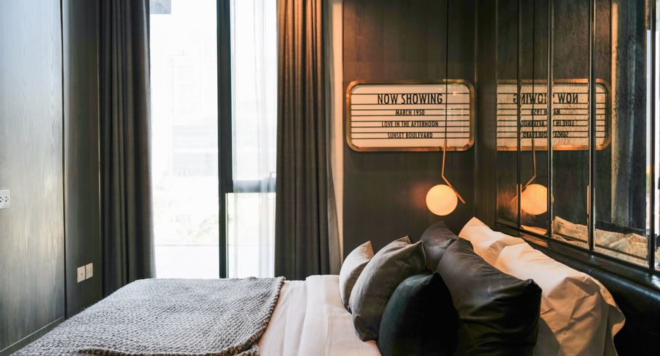 For sale 2 bedrooms condo in Phra Khanong, Bangkok