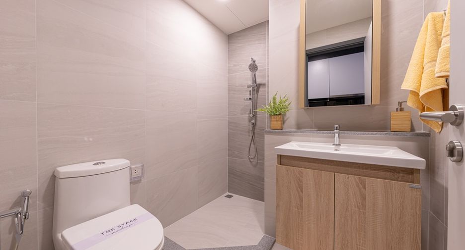 For sale 1 bed condo in Huai Khwang, Bangkok