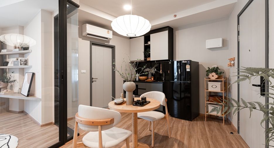 For sale 1 bed condo in Huai Khwang, Bangkok