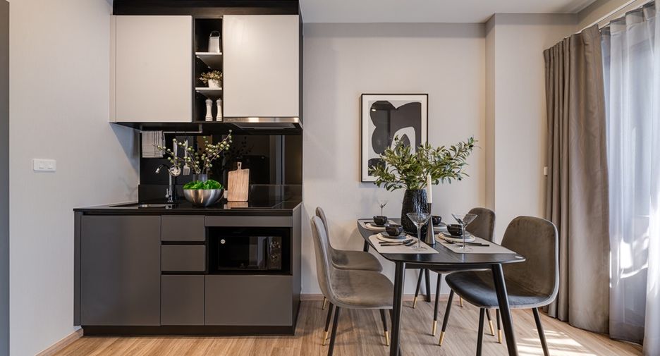 For sale 1 bed condo in Huai Khwang, Bangkok